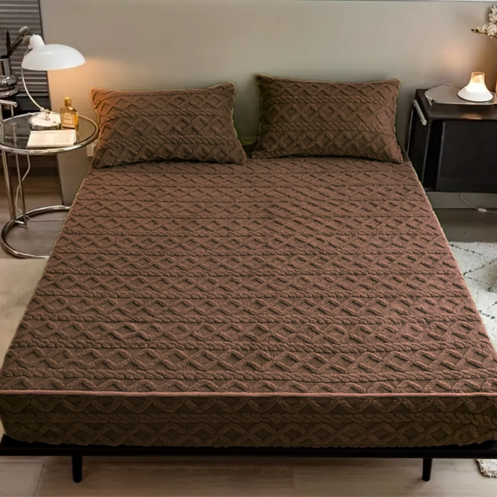 3D European Engraved Taffeta Fitted Bedsheet