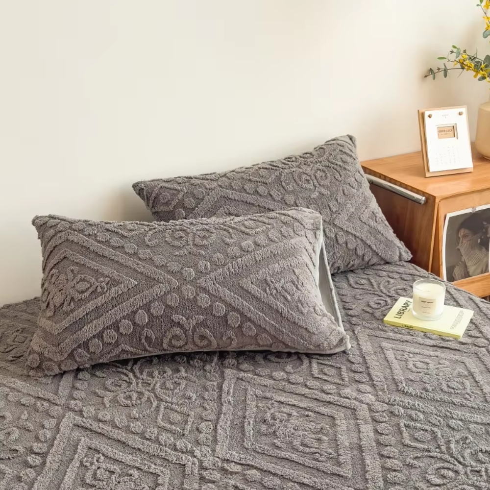 3D European Engraved Taffeta Fitted Bedsheet