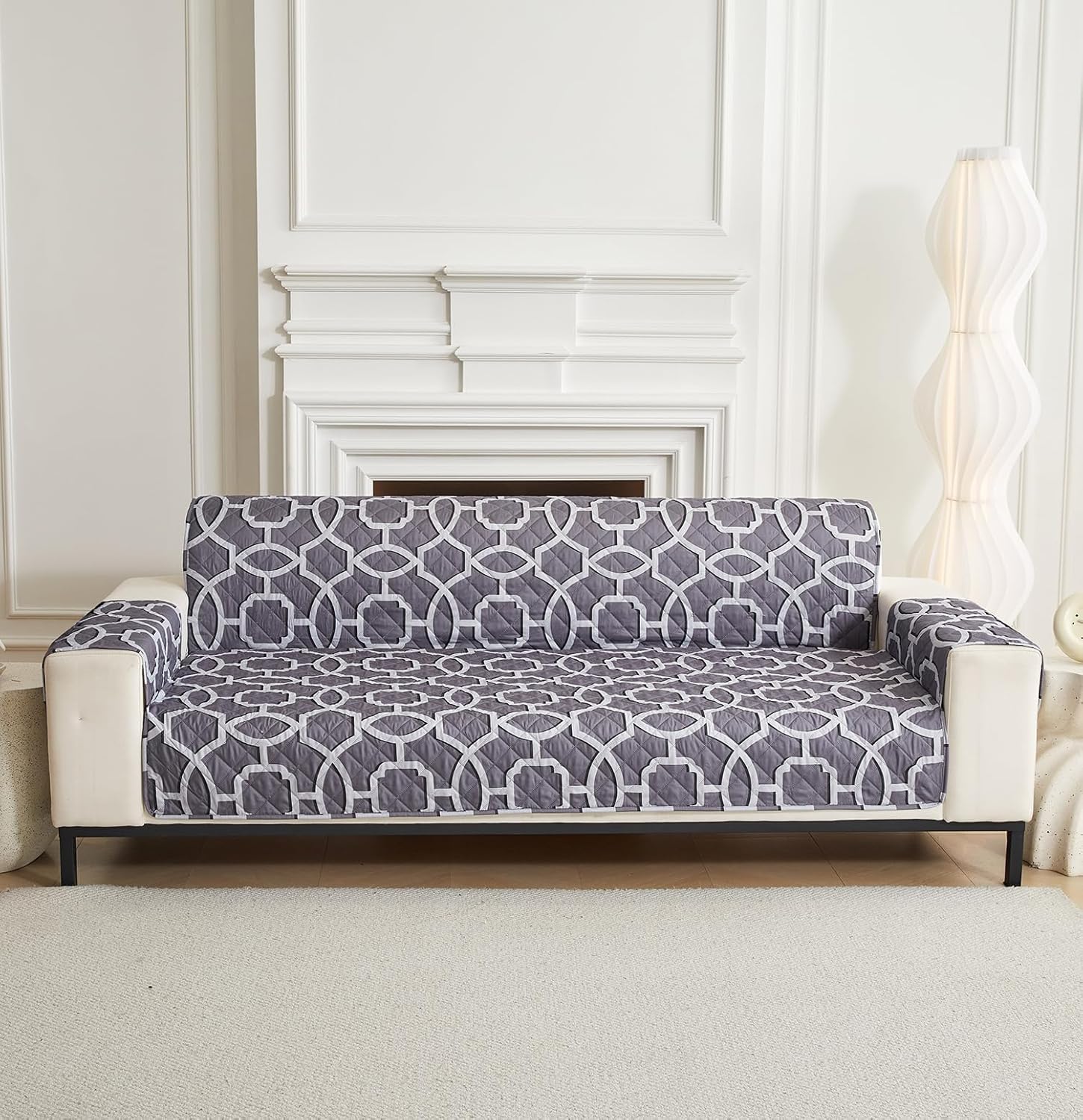 Non Slip Quilted Sofa Protector Mat With Strap