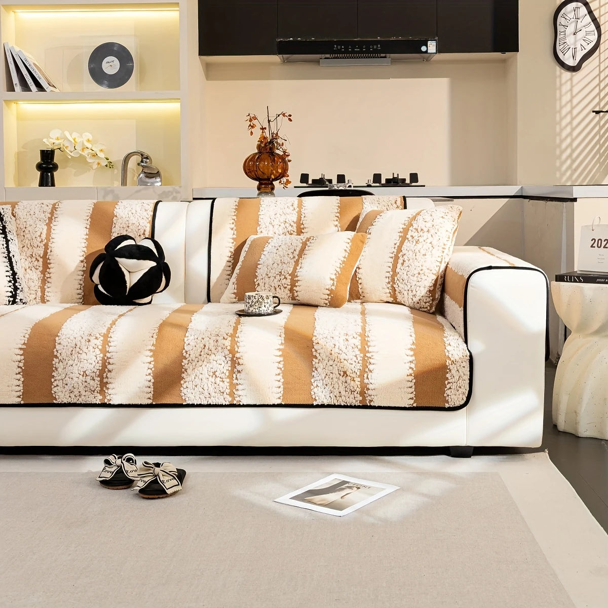 Vintage Modern Velveteen Sofa Mat - Brown/White