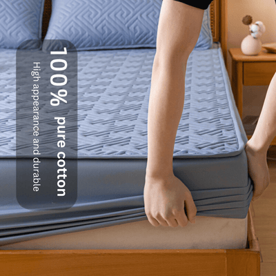 Ultra Soft Water-Resistant Quilted Bed Cover Set