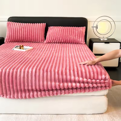 Luxe Rabbit Fur Fitted Sheet - Pink / KING SIZE (72X78)
