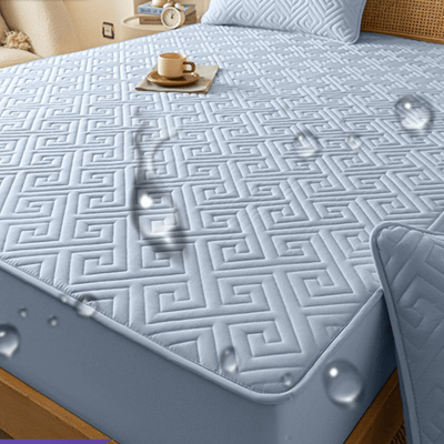 Ultra Soft Water-Resistant Quilted Bed Cover Set