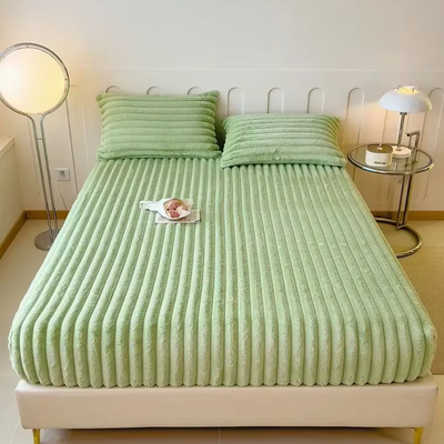 Luxe Rabbit Fur Fitted Sheet - Green / KING SIZE (72X78)