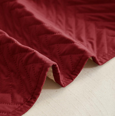 NON SLIP QUILTED SOFA PROTECTOR MAT - PLAIN MAROON