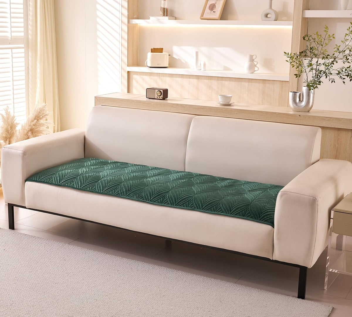 ANTI SKID PALM LEAVES QUILTED SOFA MAT  -  GREEN