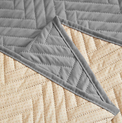 NON SLIP QUILTED SOFA PROTECTOR MAT - PLAIN CHARCOAL
