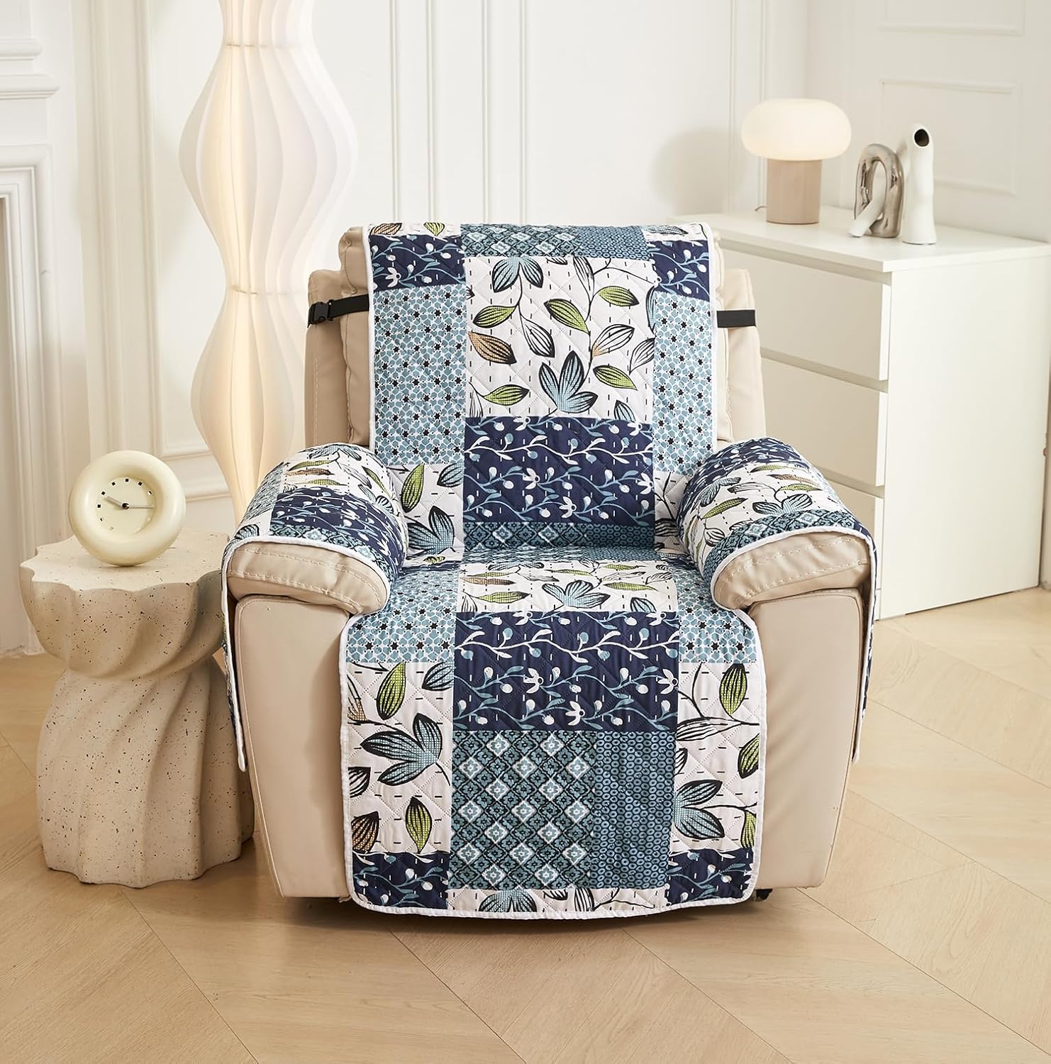 WATERPROOF QUILTED RECLINER COVER - BLUE PAISLEY 1 SEATER