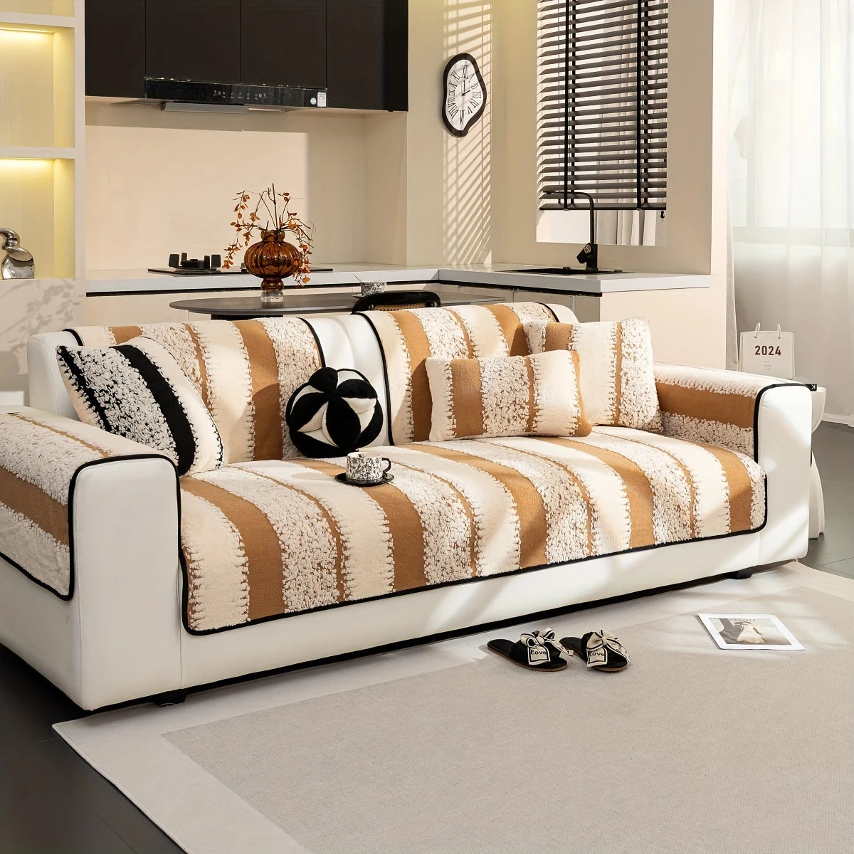 Vintage Modern Velveteen Sofa Mat - Brown/White