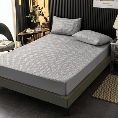 Ultra Soft Water-Resistant Quilted Bed Cover Set