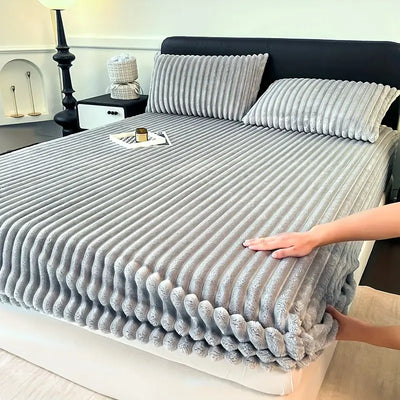 Luxe Rabbit Fur Fitted Sheet - Grey / KING SIZE (72X78)