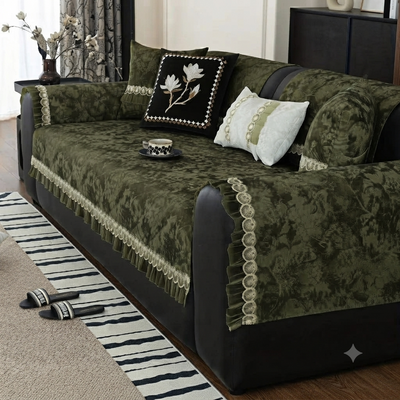 FLORAL ANTI SKID LACE SOFA MAT - CLASSY GREEN