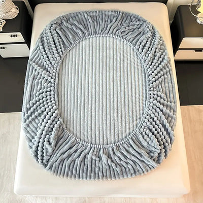 Luxe Rabbit Fur Fitted Sheet - Pastel Blue / KING SIZE (72X78)